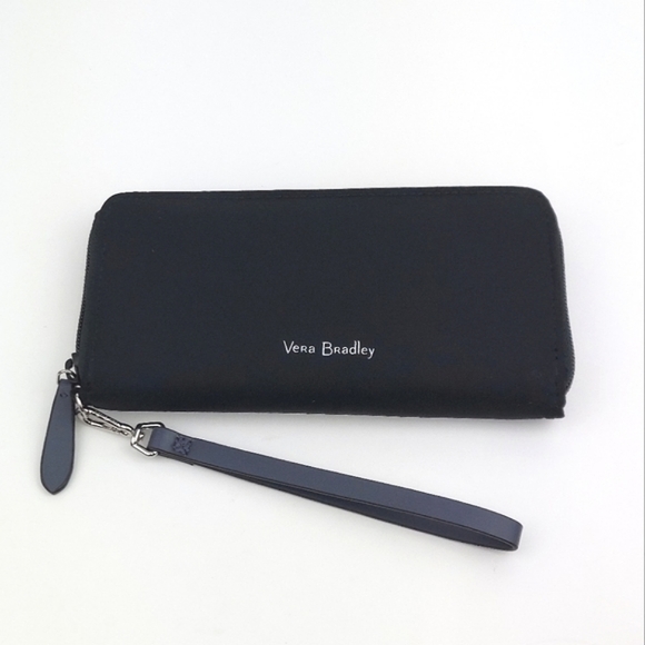 Vera Bradley Handbags - Vera Bradley Midtown RFID Accordion Wristlet Black Twill
